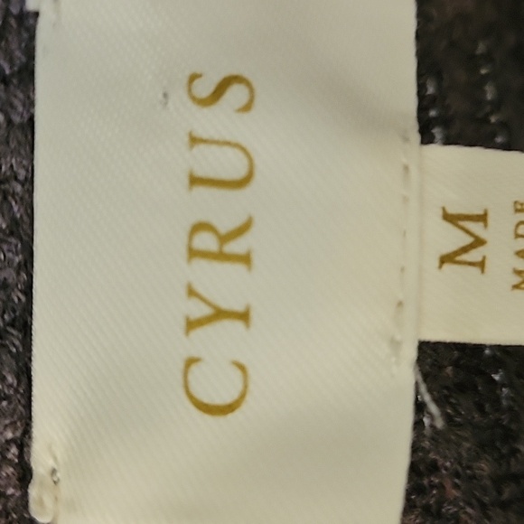 Cyrus Women's Grey Violet Rib Knit Cardigan NWT Size Medium - Picture 3 of 9